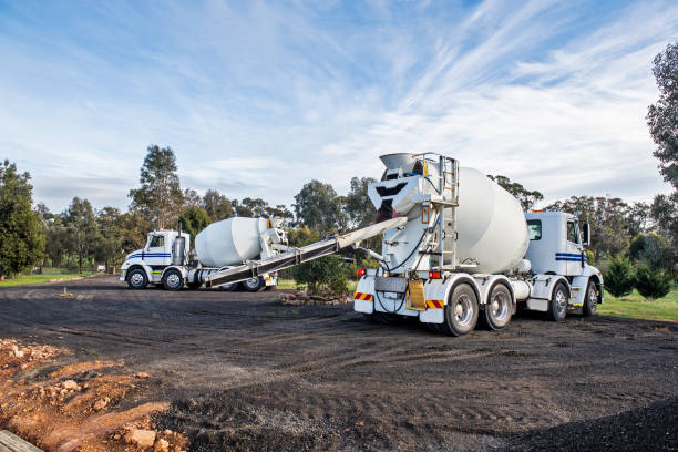 Best Concrete Sidewalk Installation  in Deer Park, OH